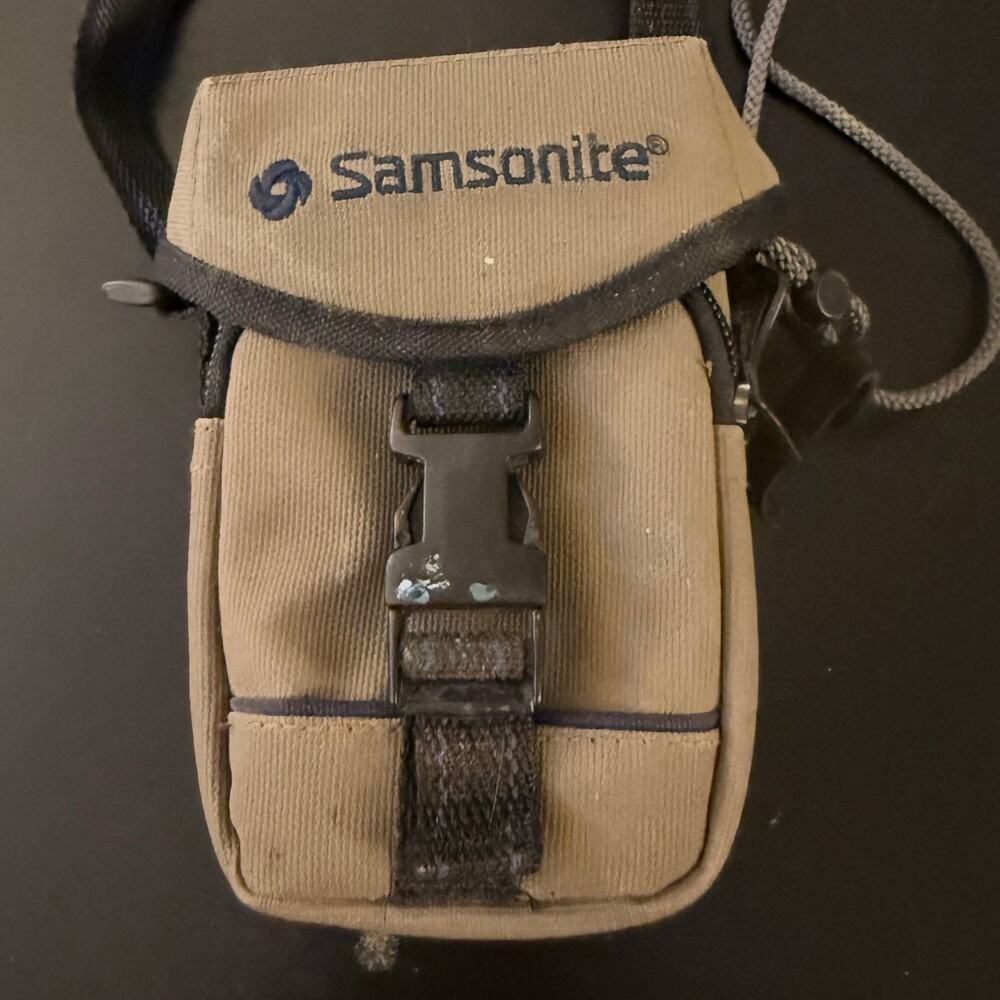 Samsonite Vintage Camera Bag Shoulder Strap Padded Case Canvas Khaki Beige